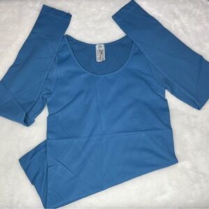 Yahada Teal Seamless Long Sleeve  New Fits Small to XL Very Stretchy